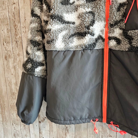 Women's Ease of Motion Jacket, M, Gray - Picture 5 of 8